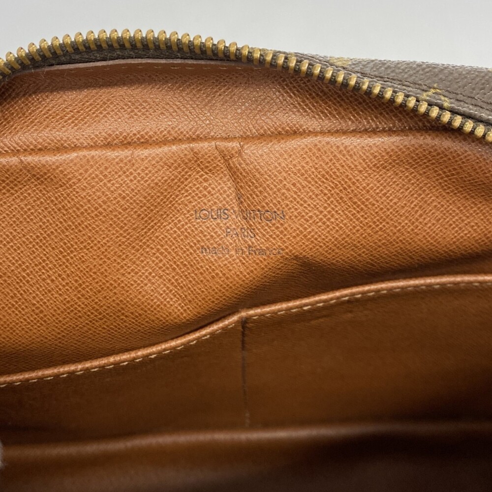 LOUIS VUITTON Authentic Brown Monogram Clutch Bag - Picture 5 of 11